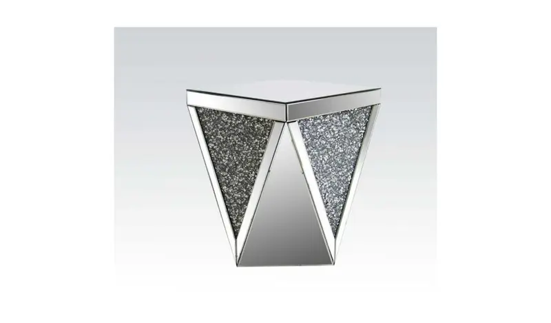 23" Mirrored Square End Table By Homeroots