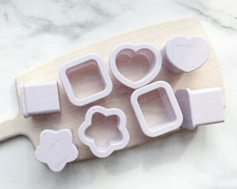 Basic - Cake Pop Makers Set - 4 Designs - (1 Cutter & 1 Pusher per Design)