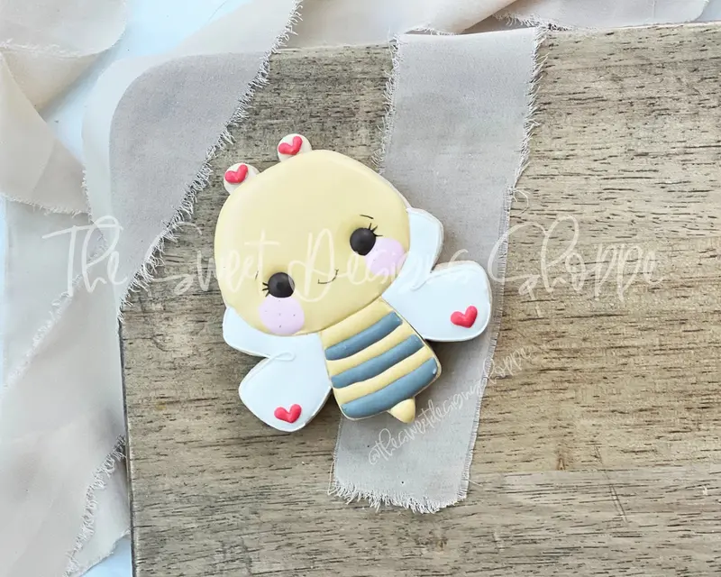 Bee - Cookie Cutter