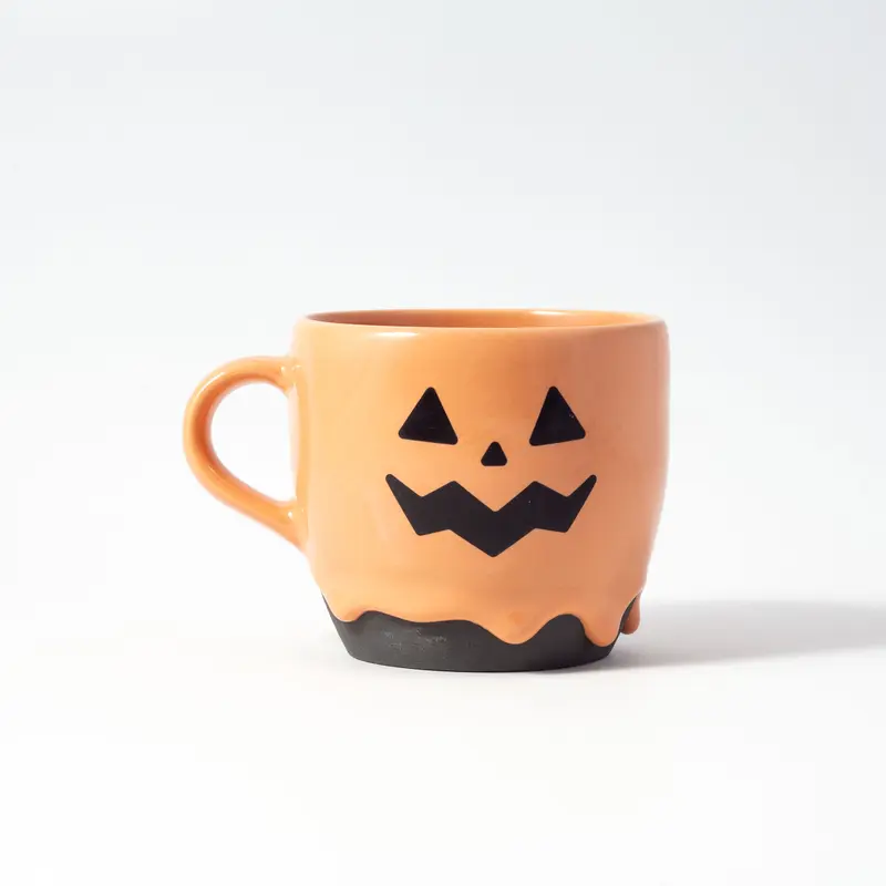 🎃 Belly Mug