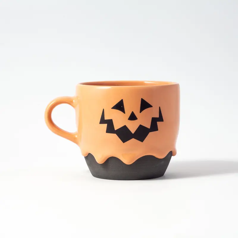🎃 Belly Mug