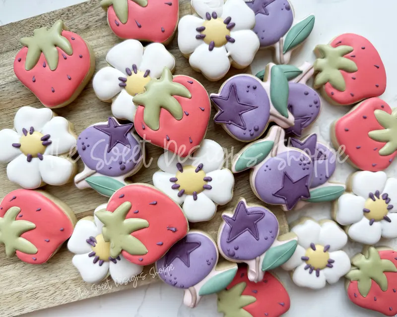 Berry Good Year Cookie Cutters Set - Set of 3 - Cookie Cutters