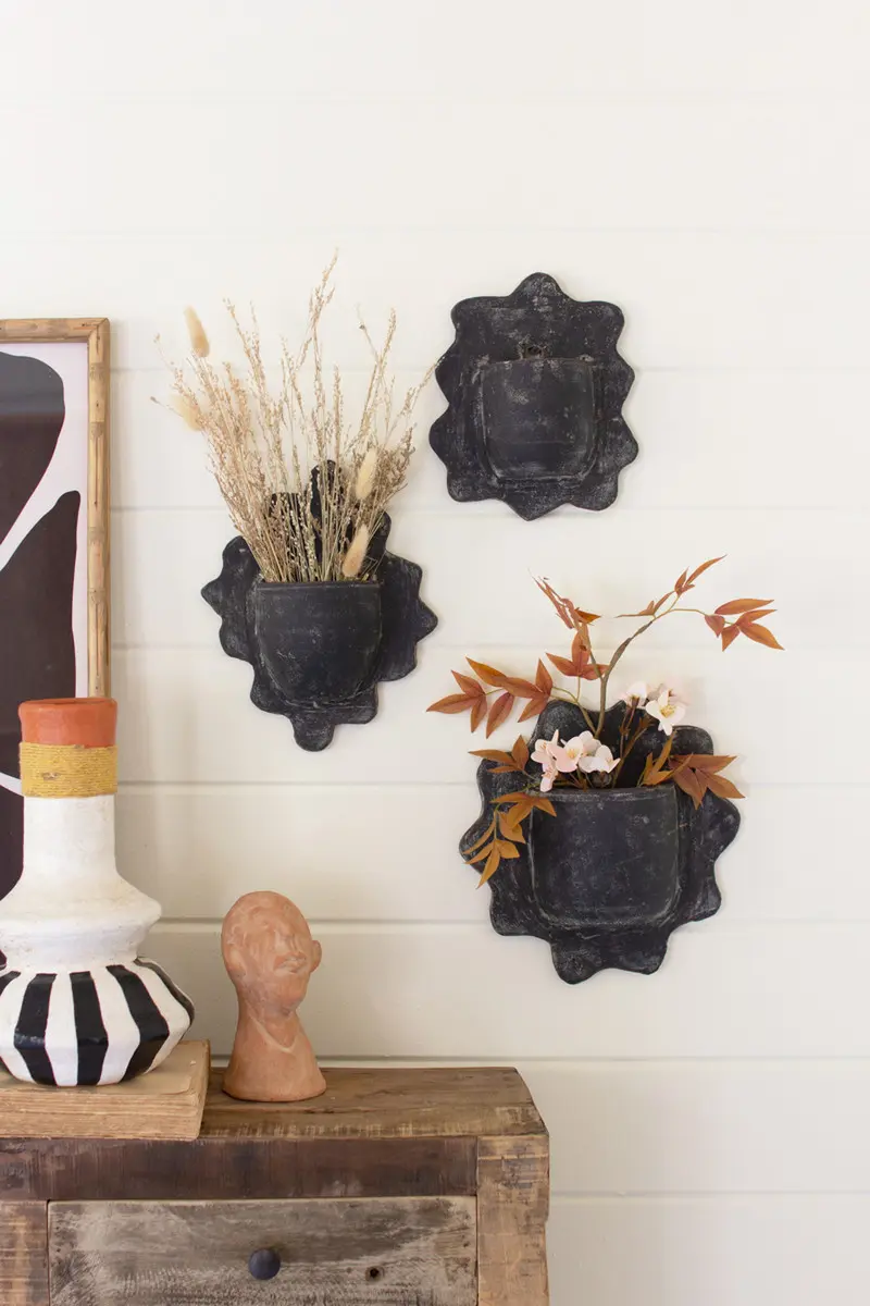 Black Wavy Clay Wall Planters Set Of 3 By Kalalou