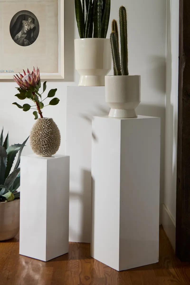 Blanc Column By Accent Decor