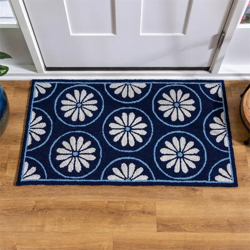 Blue Coastal Indoor/Outdoor Hooked Rug 24"x42"