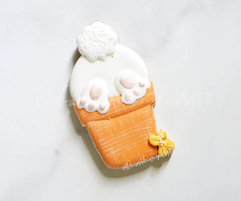 Bunny in Pot 2021- Cookie Cutter