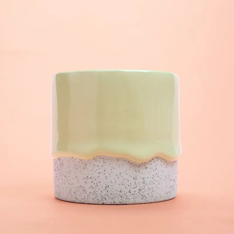 Buttercup Squat Cylinder