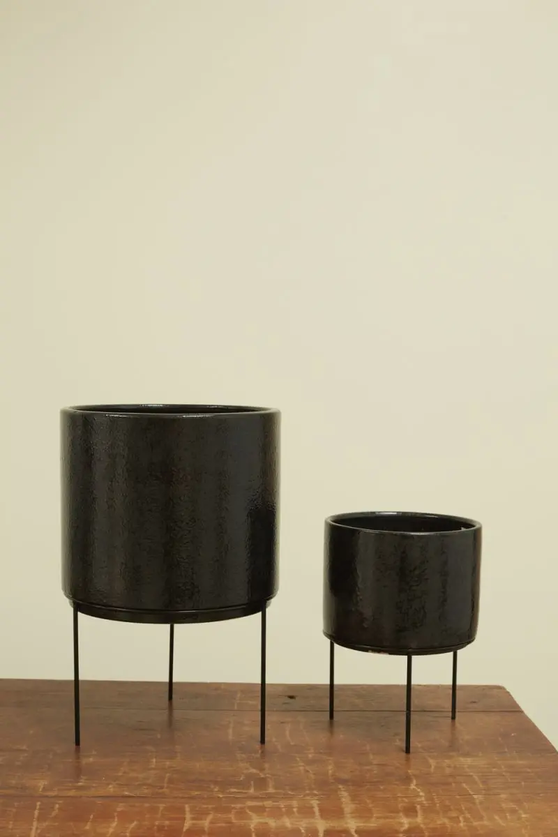 Cantabria Pot By Accent Decor
