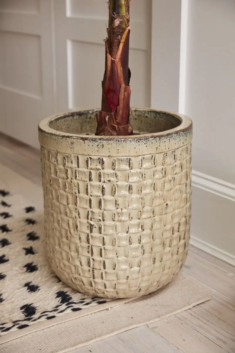 Chimera Pot 15.5" x  17" By Accent Decor