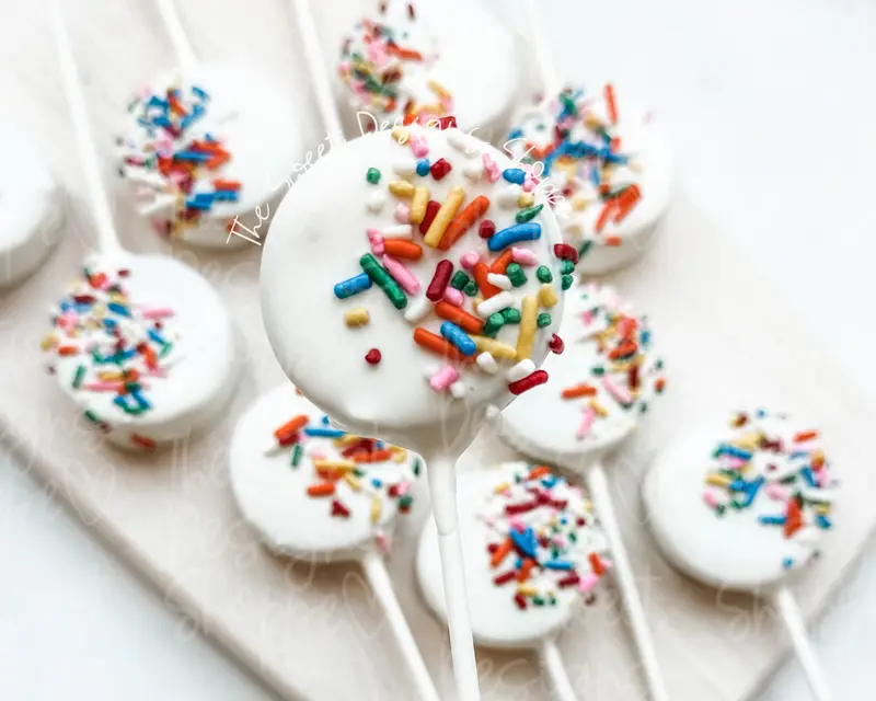 Circle - Cake Pop Maker Set ( Cutter & Pusher)