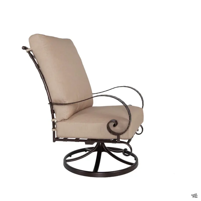 Classico High-Back Swivel Rocker Lounge Chair