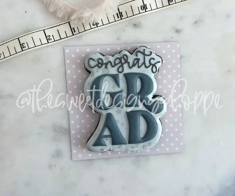 Congrats Grad Plaque - Cookie Cutter