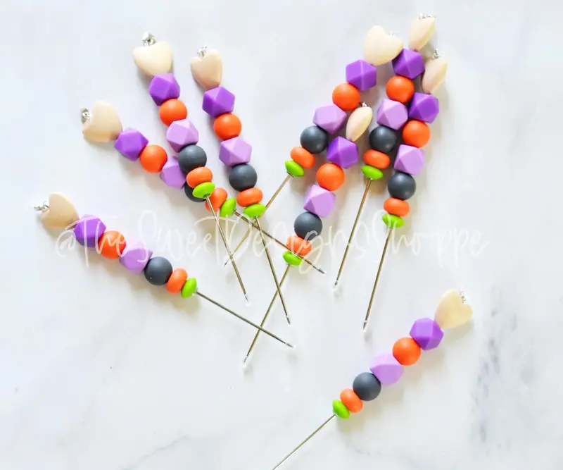 Cookie Scribe - "Happy Halloween" - Cookie Decorating Tool - 6" Long.