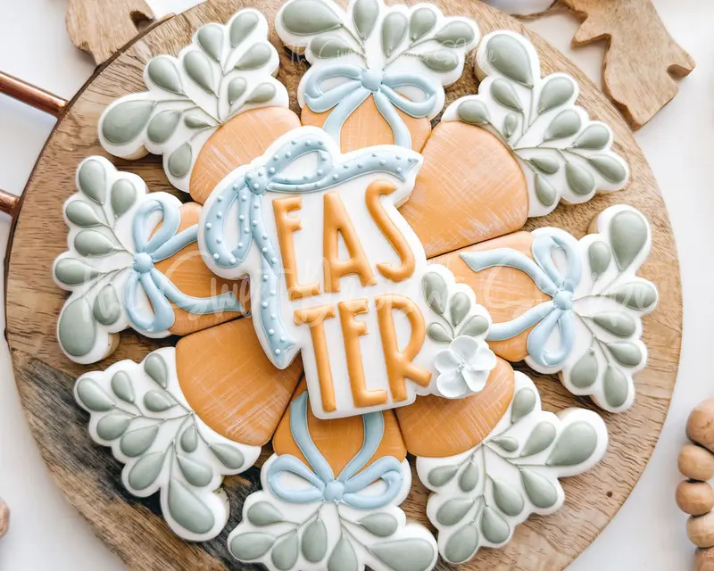 Coquette Platter - Easter Carrot and Plaque - Set of 2 - Cookie Cutters