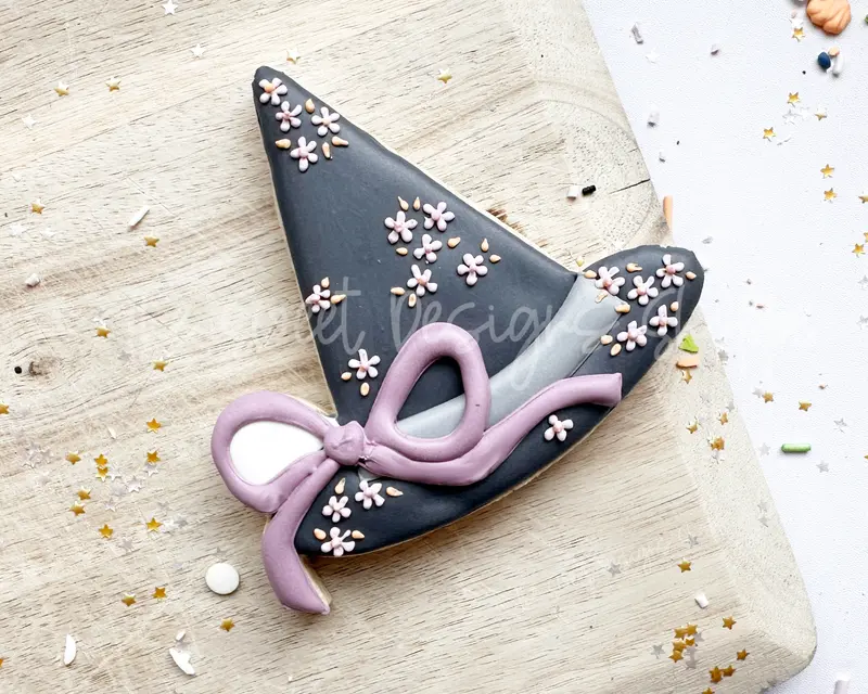 Coquette Witch Hat - Cookie Cutter