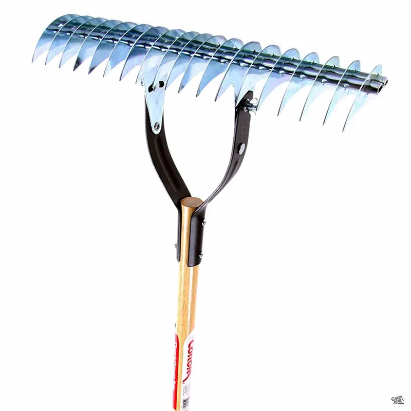 Corona® Wood Thatch Rake