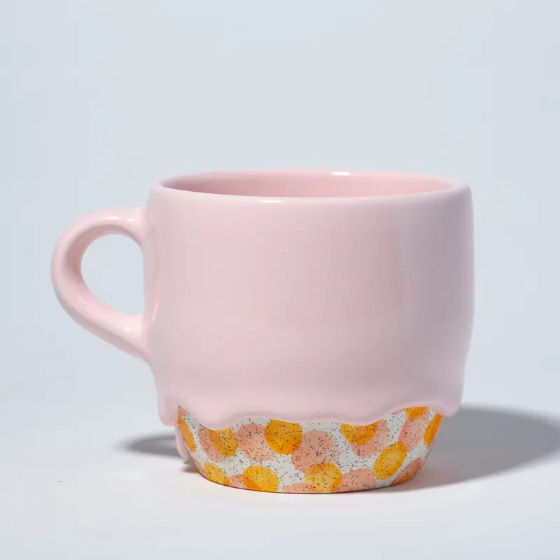 Dotty Belly Mug