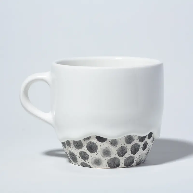 Dotty Belly Mug