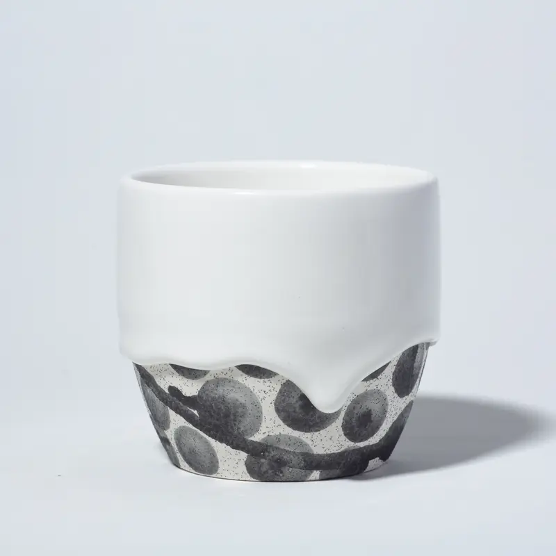 Dotty Belly Pot
