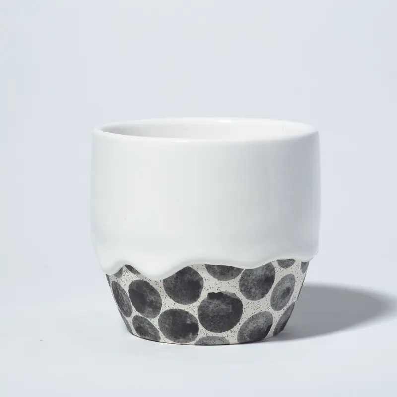Dotty Belly Pot