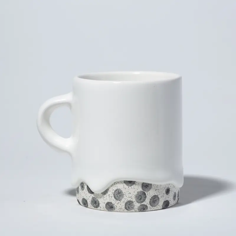 Dotty Cylinder Mug