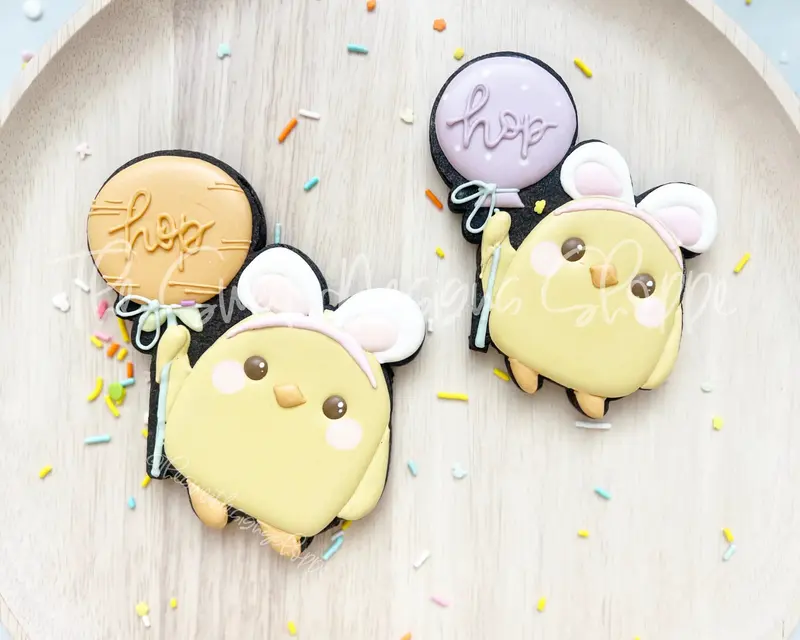 Easter Penguin with Balloon - Cookie Cutter