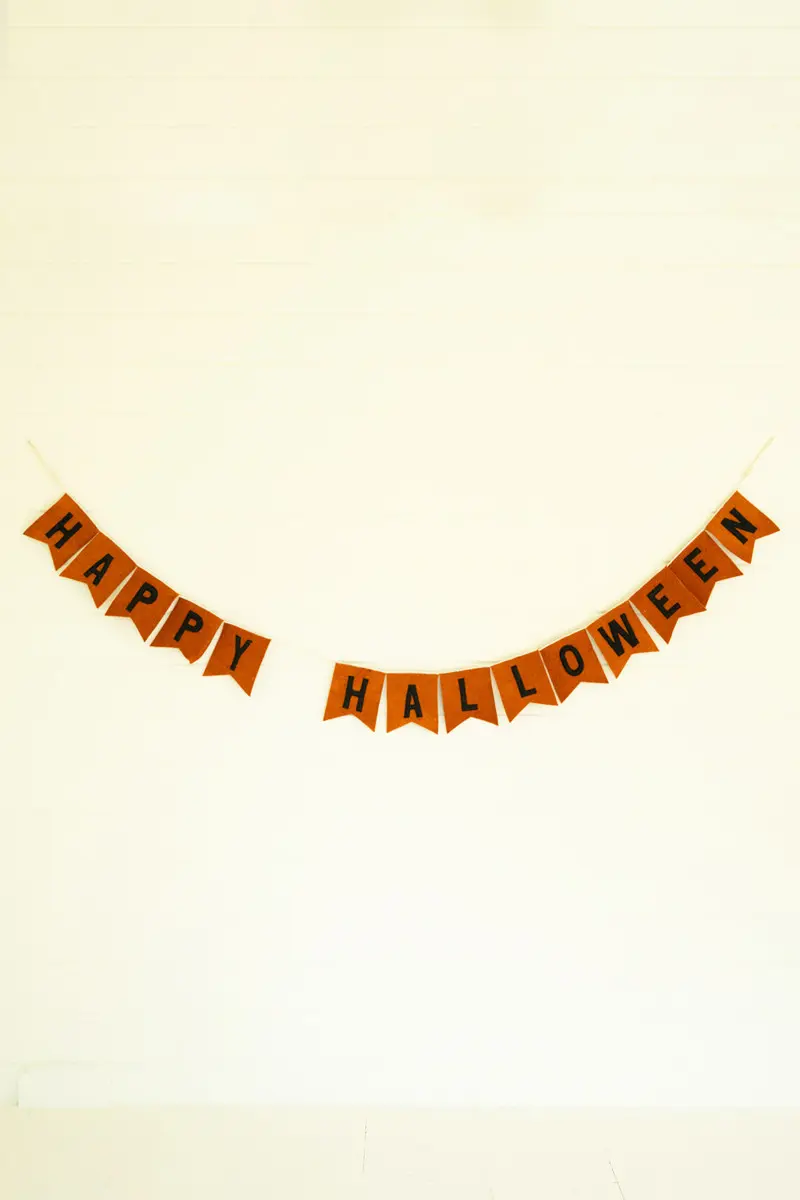 Felt Happy Halloween Garland (Min 4) By Kalalou