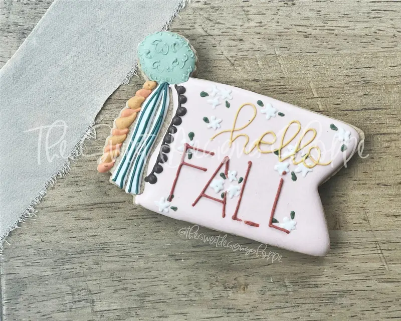 Flag with Pom Pom - Cookie Cutter