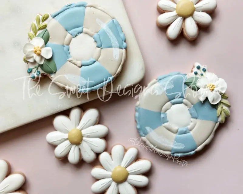 Floral Float - Cookie Cutter