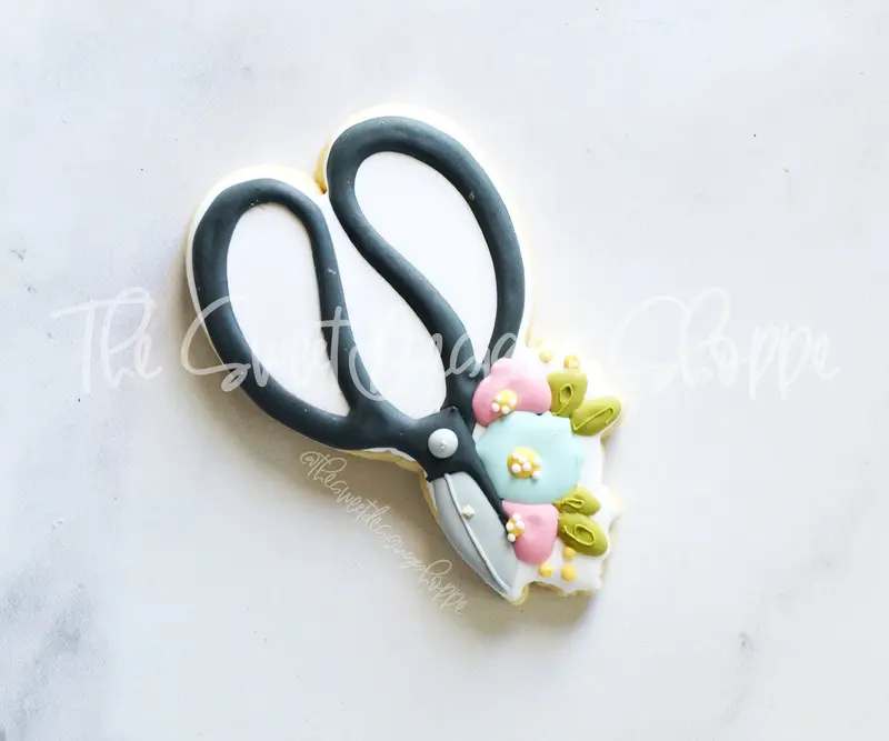 Floral Scissors - Cookie Cutter