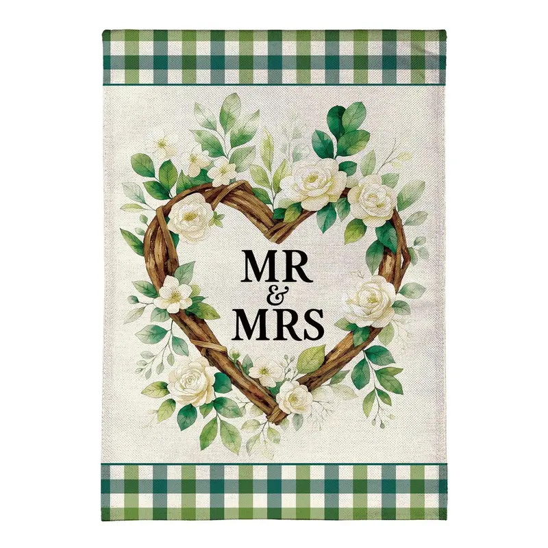 Floral Wreath Mr. & Mrs. Burlap Flag House