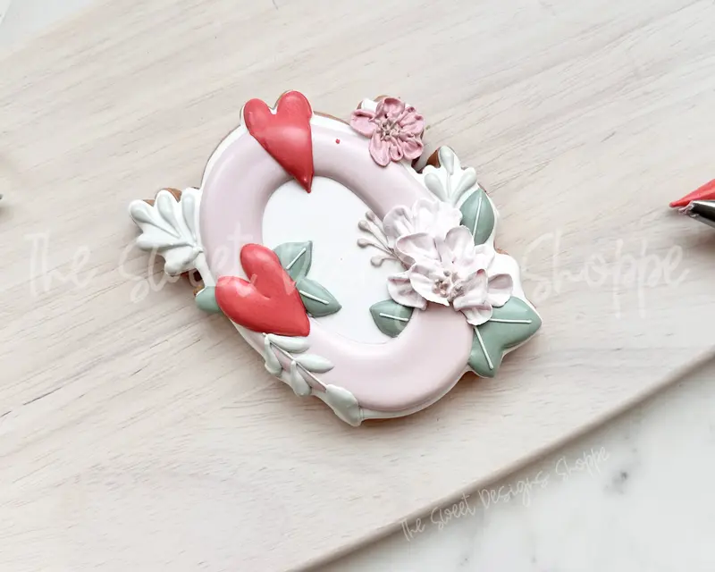 Flowery O - Cookie Cutter