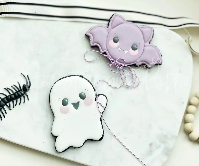 Ghost and Bat Balloon Cookie Cutters - 2 Piece Set - Cookie Cutters . String not included.