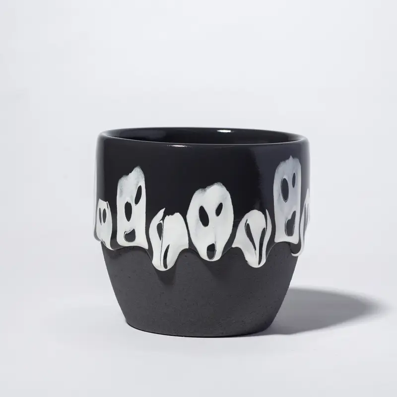 Ghost Belly Pot