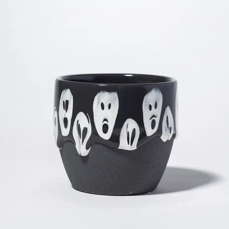 Ghost Belly Pot