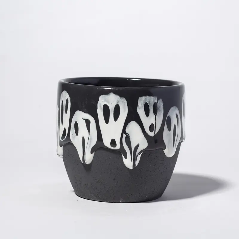 Ghost Belly Pot