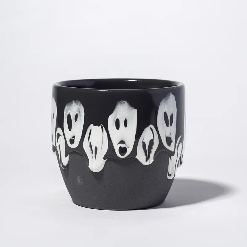 Ghost Belly Pot
