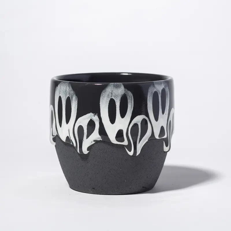Ghost Belly Pot