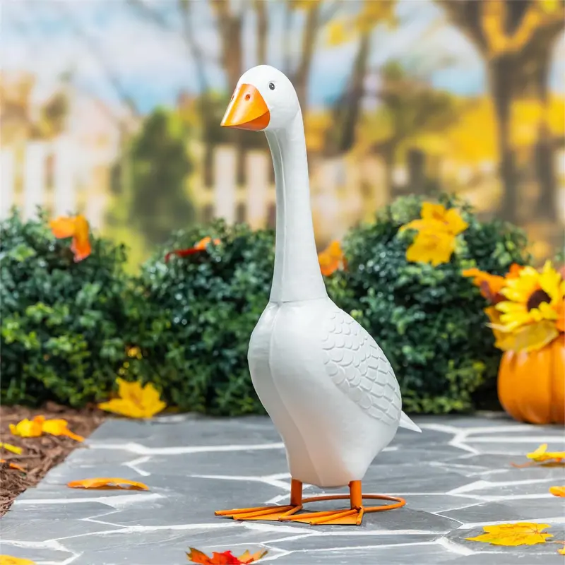 Giddy the Porch Goose – 21" Metal Outdoor Goose Statue