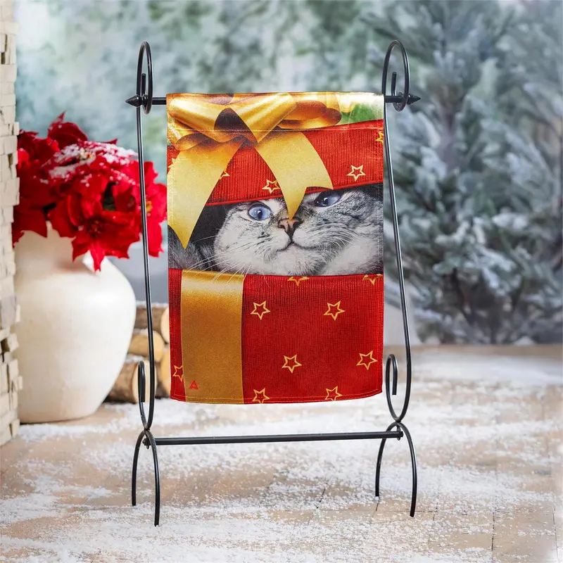 Gift Cat Lustre Garden Flag_x000D_