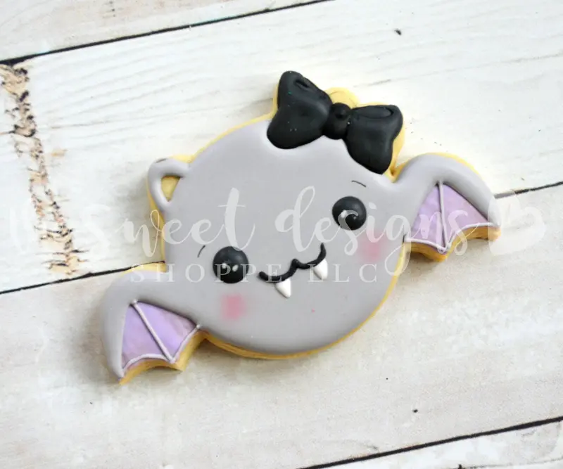 Girly Chubby Bat V2 - Cookie Cutter