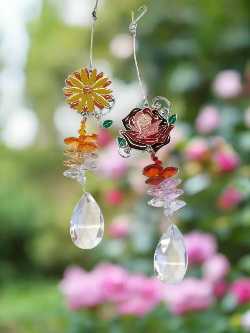 Glass Wire Flower Suncatcher