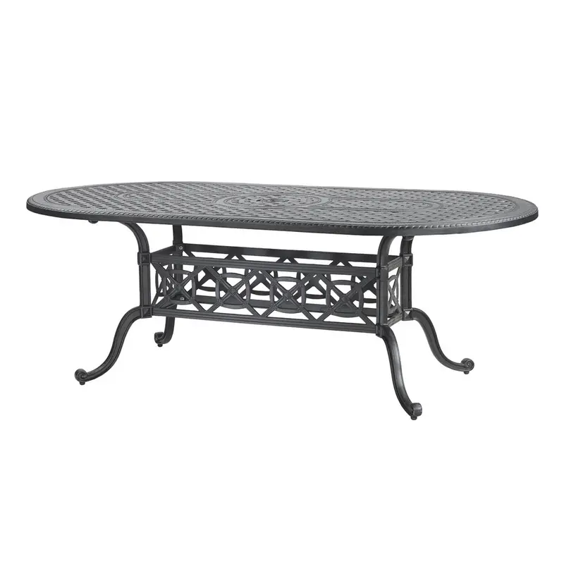 Grand Terrace Oval Dining Table