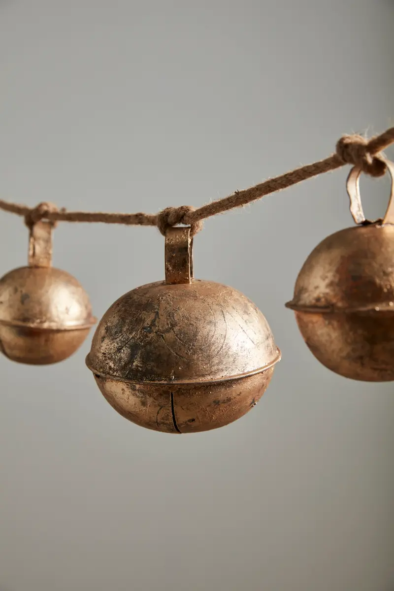 Grandeur Sleigh Bell Garland By Accent Decor