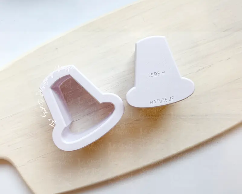 Hat Frosted Cracker - Cake Pop Maker Set ( Cutter & Pusher)