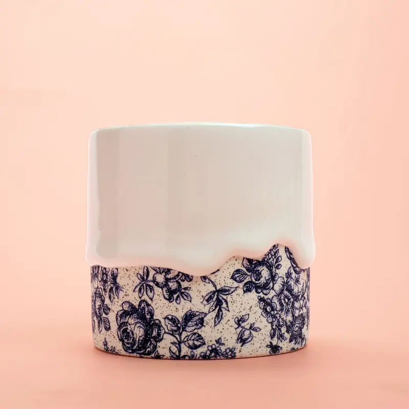 Heirloom Squat Cylinder