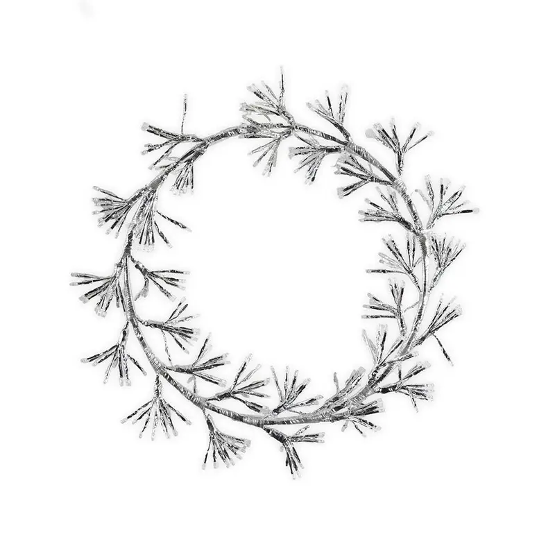 Indoor/Outdoor Electric Lighted Wreath Holiday Decoration