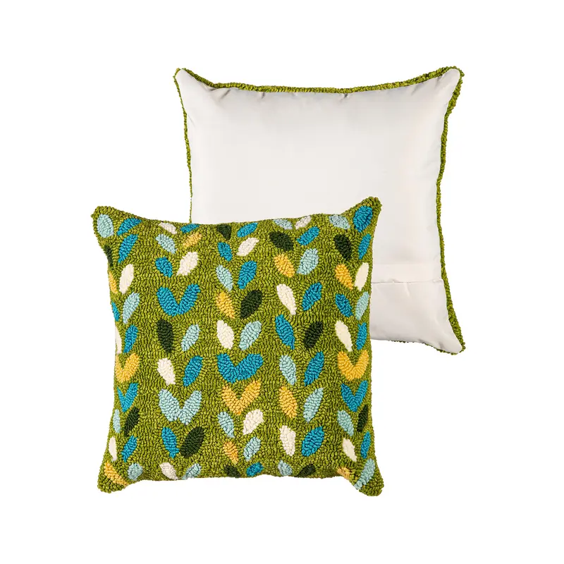 Indoor/Outdoor Hooked Polypropylene Sprouts Throw Pillow 18"x18"