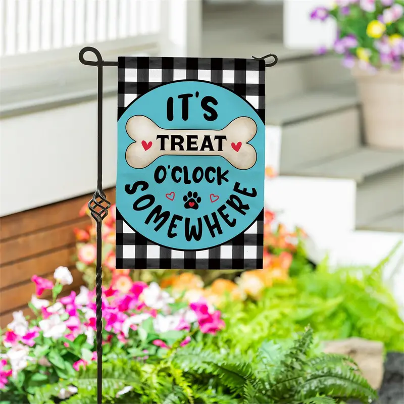 It's Treat O'Clock Burlap Flag Garden