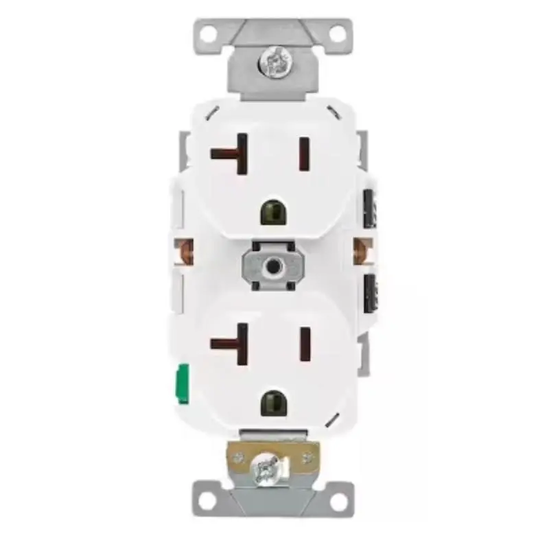 Leviton Lever Edge 125 V White Outlet 1 pk